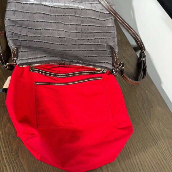 Dooney & Bourke Gray Croc-Embossed Leather Oakdale Crossbody Bag - Picture 13 of 15